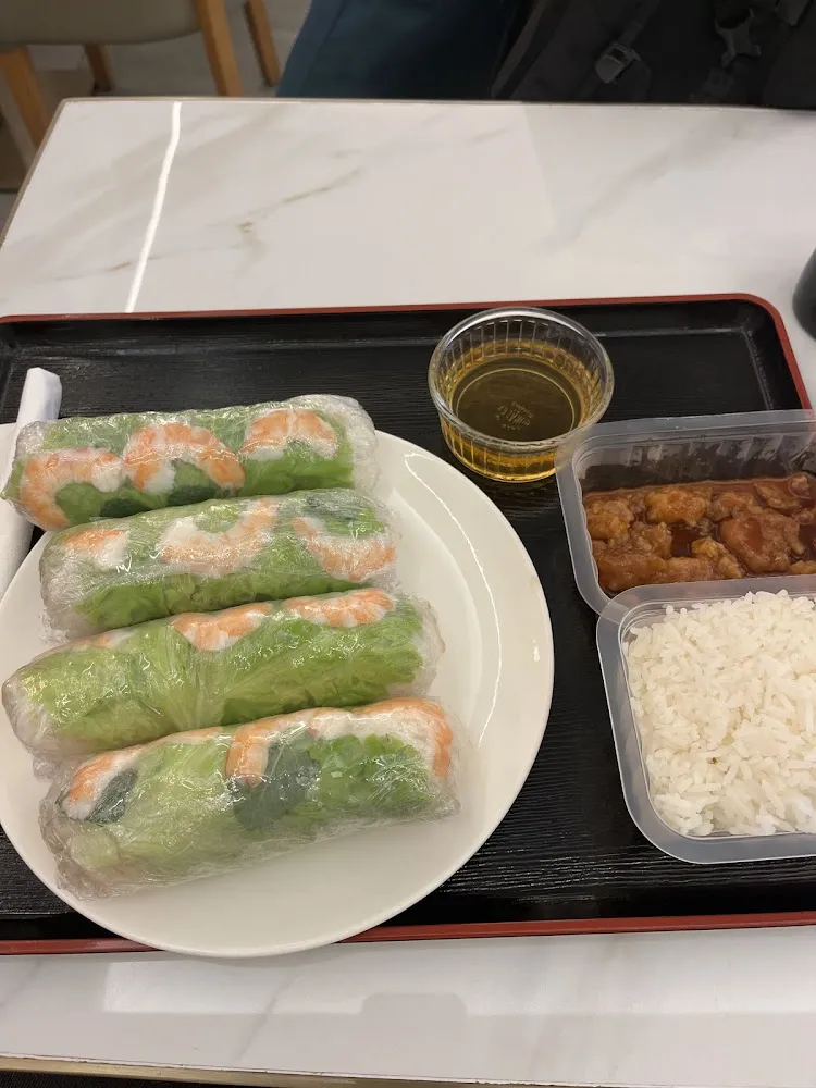 Rouleaux de Printemps Riz Poulet Au Caramel